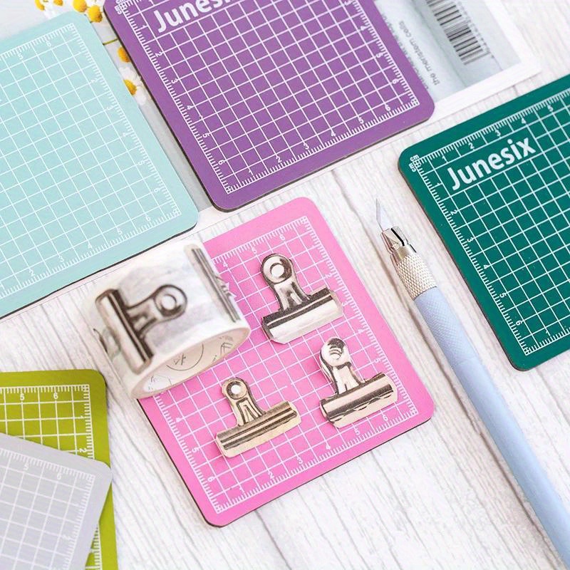 Bar Mat Rubber - แผ่นรองตัดขนาดเล็ก 2 ชิ้น รุ่นทำมือ 8x8 ซม.