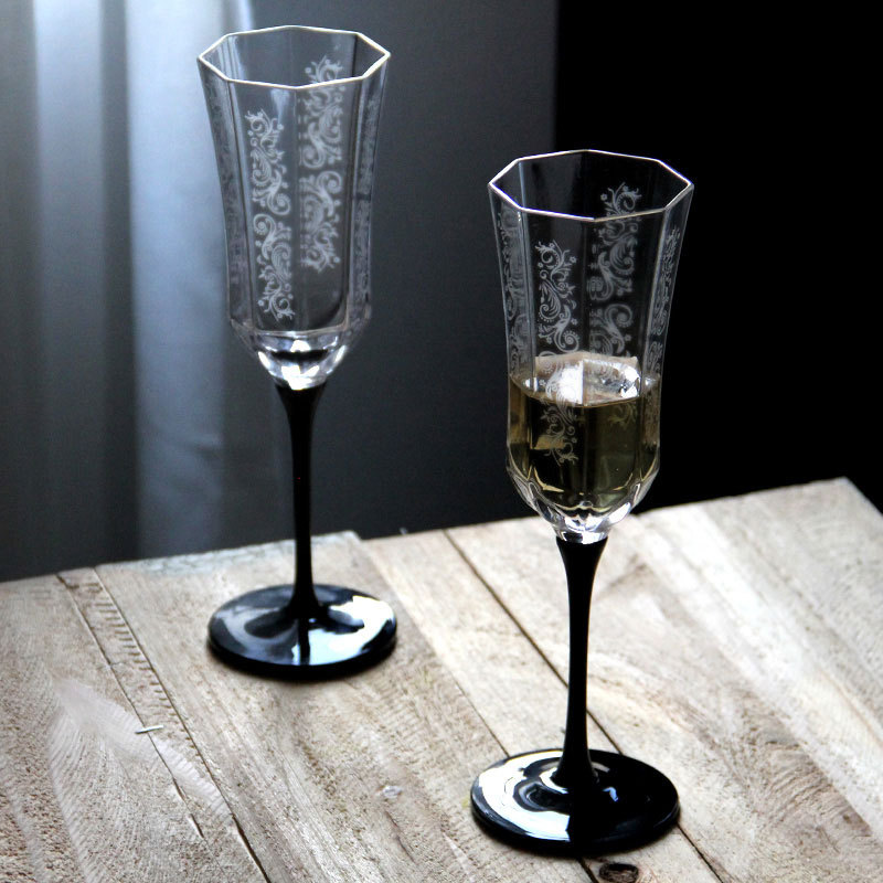 แก้วแชมเปญฝรั่งเศสวินเทจหงส์สี - Old Fashioned Glass บทวิจารณ์และราคา